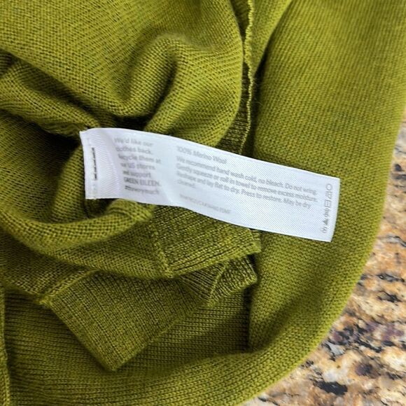 Eileen Fisher Merino Wool Asymmetrical Hem Pullover Sweater Size S - Picture 6 of 8